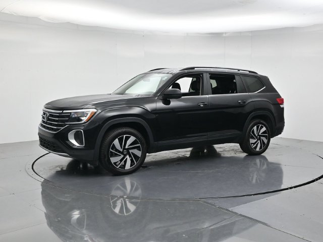 Used 2025 Volkswagen Atlas SE FWD image 5