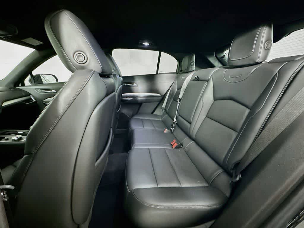 Used 2023 Cadillac XT4 Premium Luxury w/ Technology Package FWD image 14