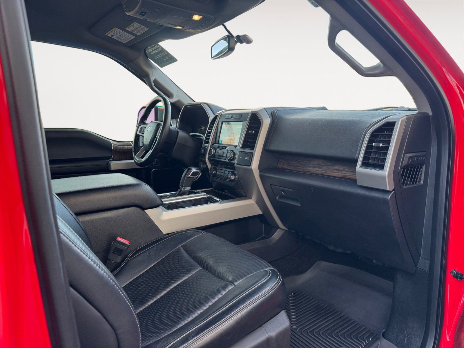 Certified 2018 Ford F150 Lariat image 15