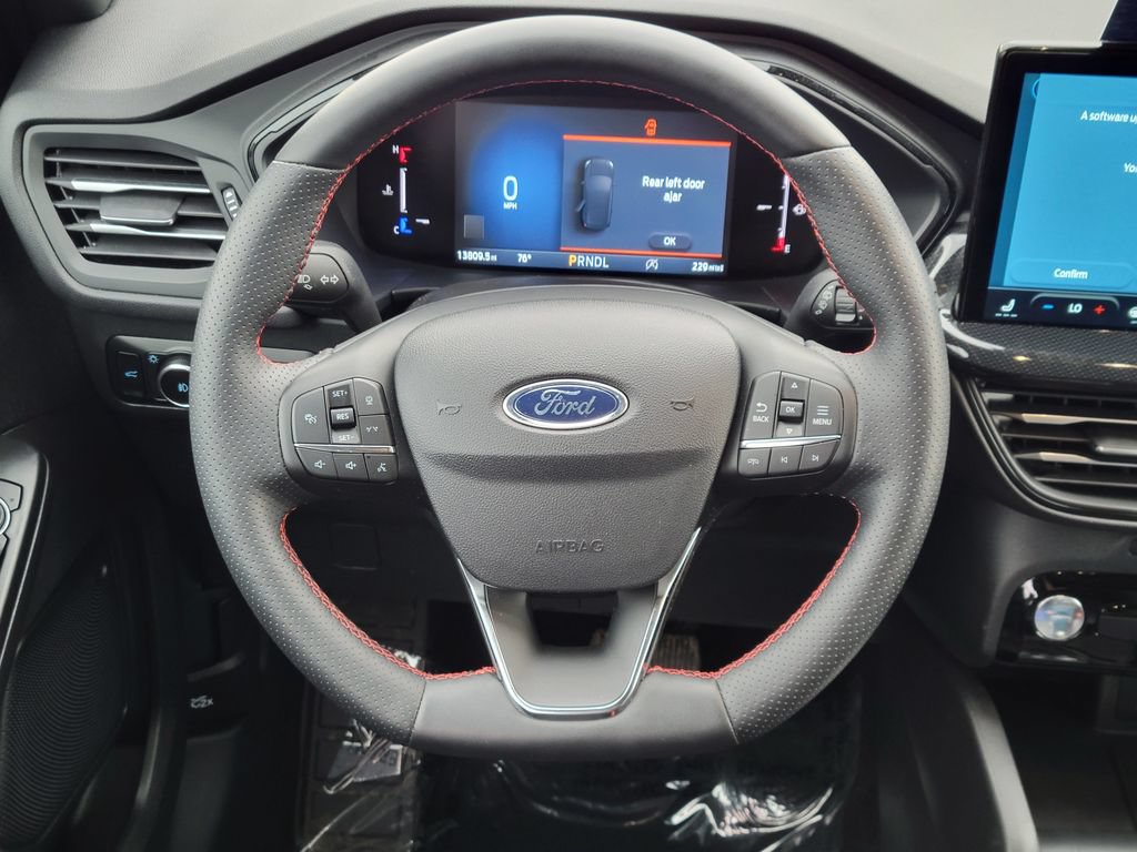 Certified 2025 Ford Escape ST-Line Select w/ Tech Pack #1 AWD/4WD image 28