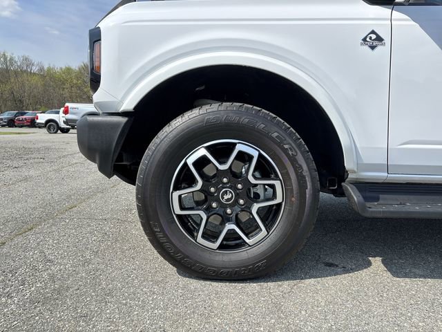 Certified 2025 Ford Bronco Outer Banks AWD/4WD image 18