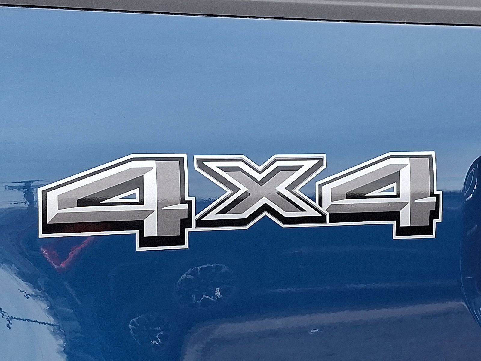 Certified 2022 Ford F150 XLT w/ Equipment Group 302A High image 30