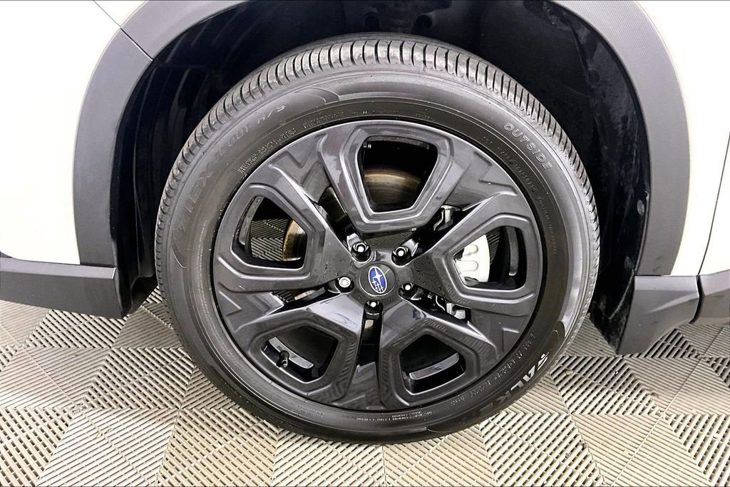Used 2024 Subaru Ascent Onyx Edition AWD/4WD image 7