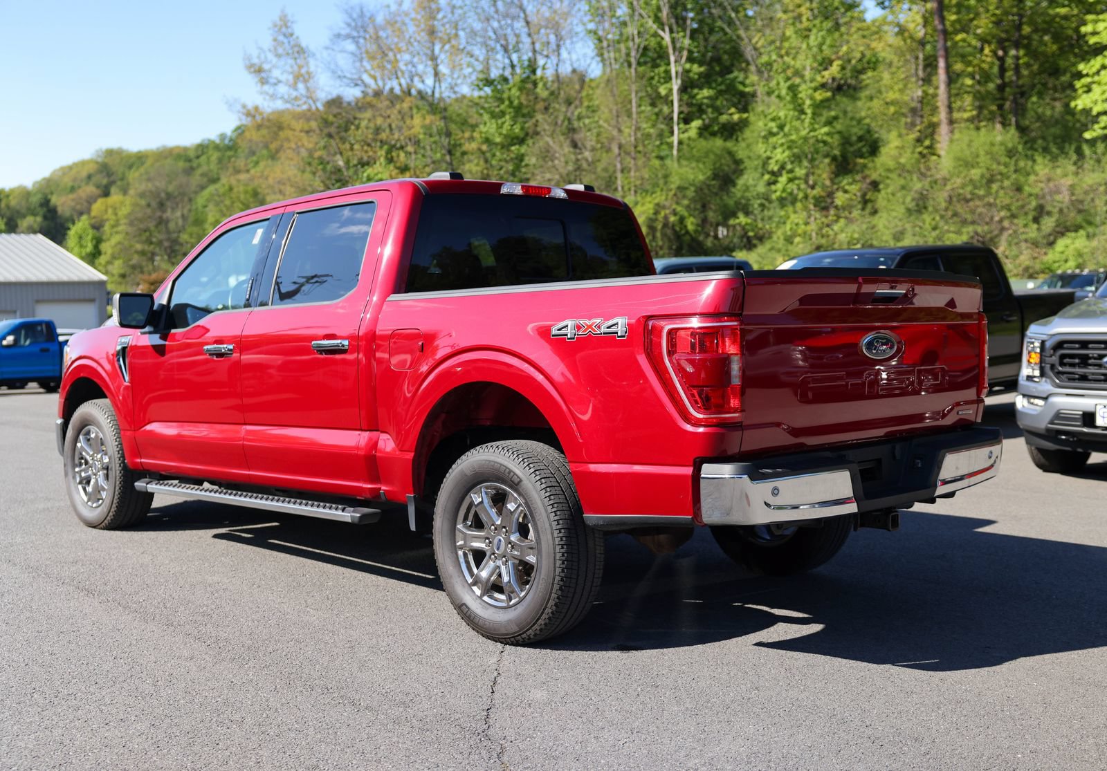 Certified 2022 Ford F150 XLT w/ Equipment Group 302A High AWD/4WD image 4