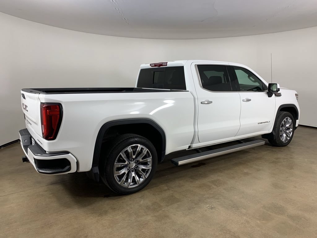 Used 2023 GMC Sierra 1500 Denali w/ Denali Reserve Package AWD/4WD image 8