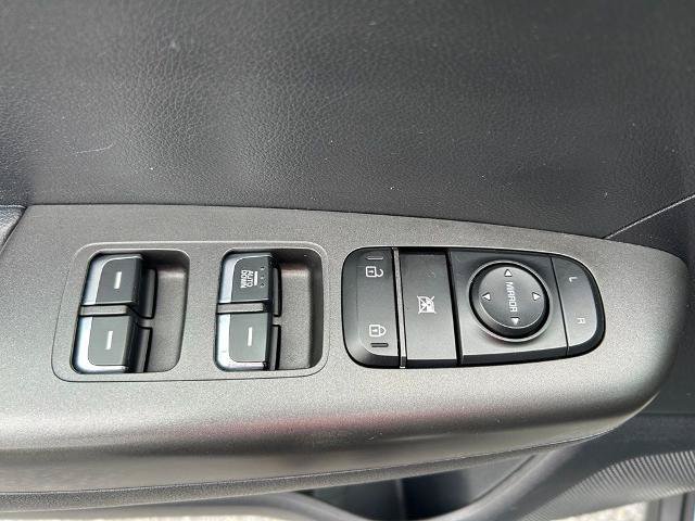 Used 2018 Kia Sportage LX AWD/4WD image 14