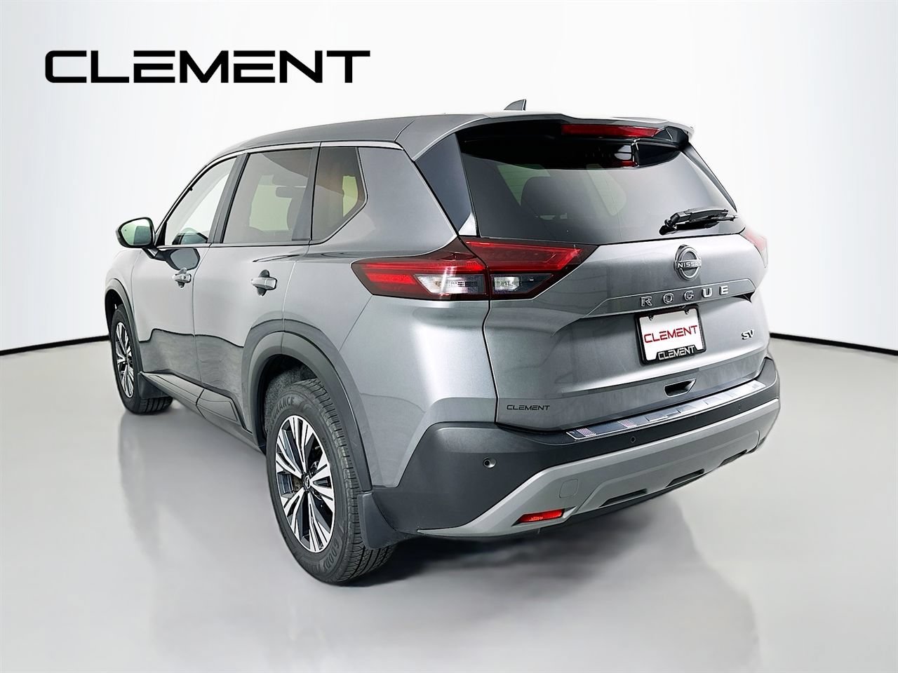 Used 2023 Nissan Rogue SV FWD image 10