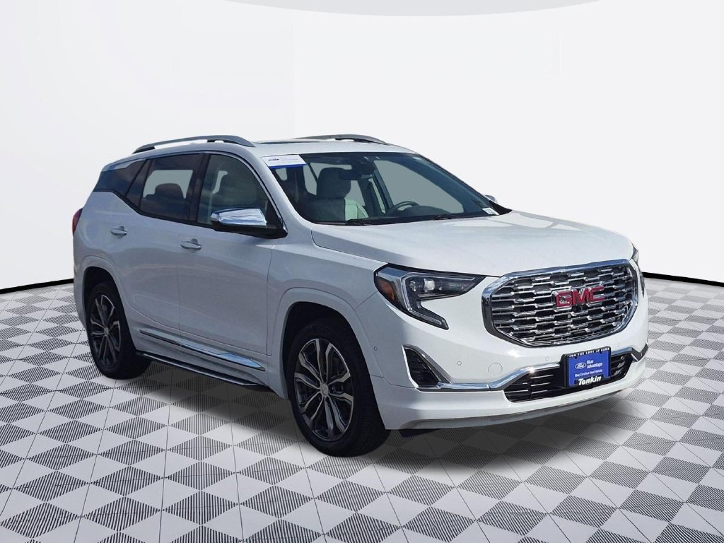 Used 2018 GMC Terrain Denali w/ Advanced Safety Package AWD/4WD image 8