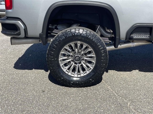 Used 2024 Chevrolet Silverado 2500 High Country w/ Z71 Off-Road Package image 9