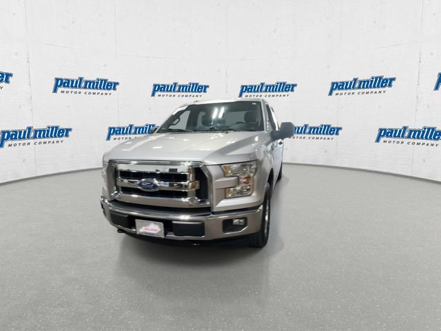 Certified 2017 Ford F150 XLT w/ Trailer Tow Package AWD/4WD image 4