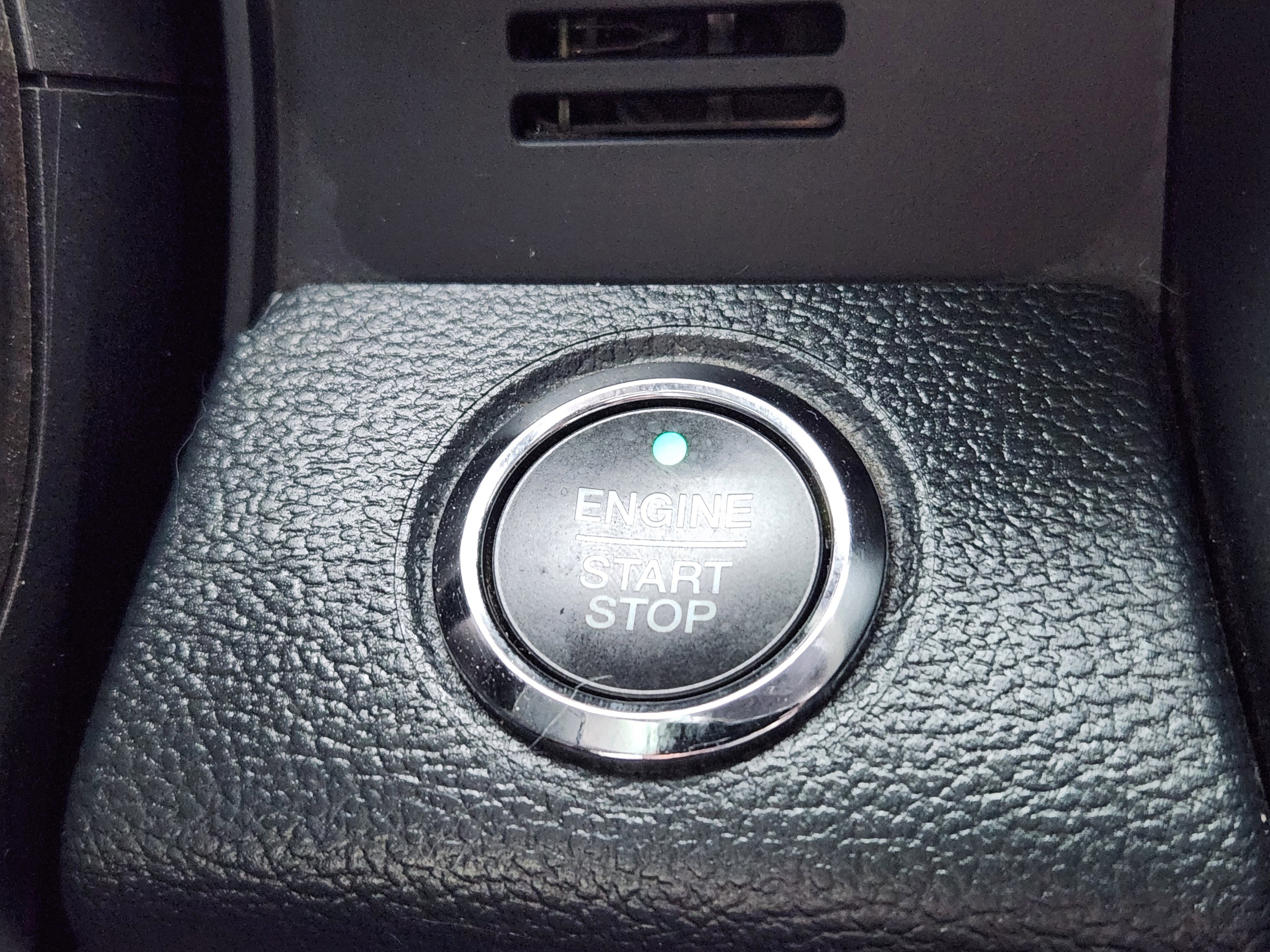 Certified 2022 Ford F350 Platinum image 26