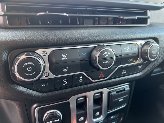 Used 2026 Jeep Wrangler Sport AWD/4WD image 20