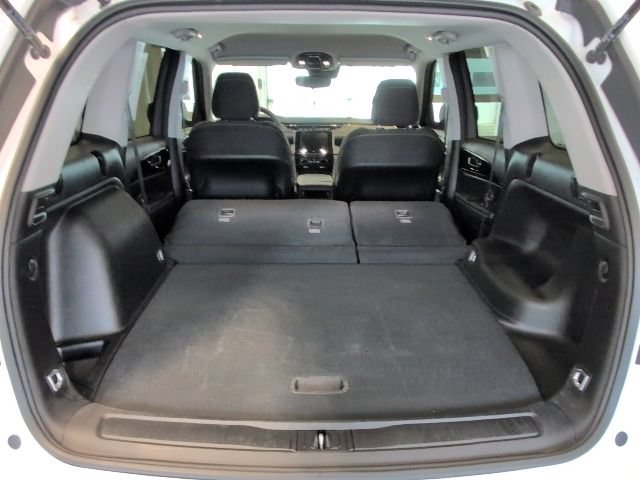 Used 2023 Jeep Grand Cherokee Laredo AWD/4WD image 30