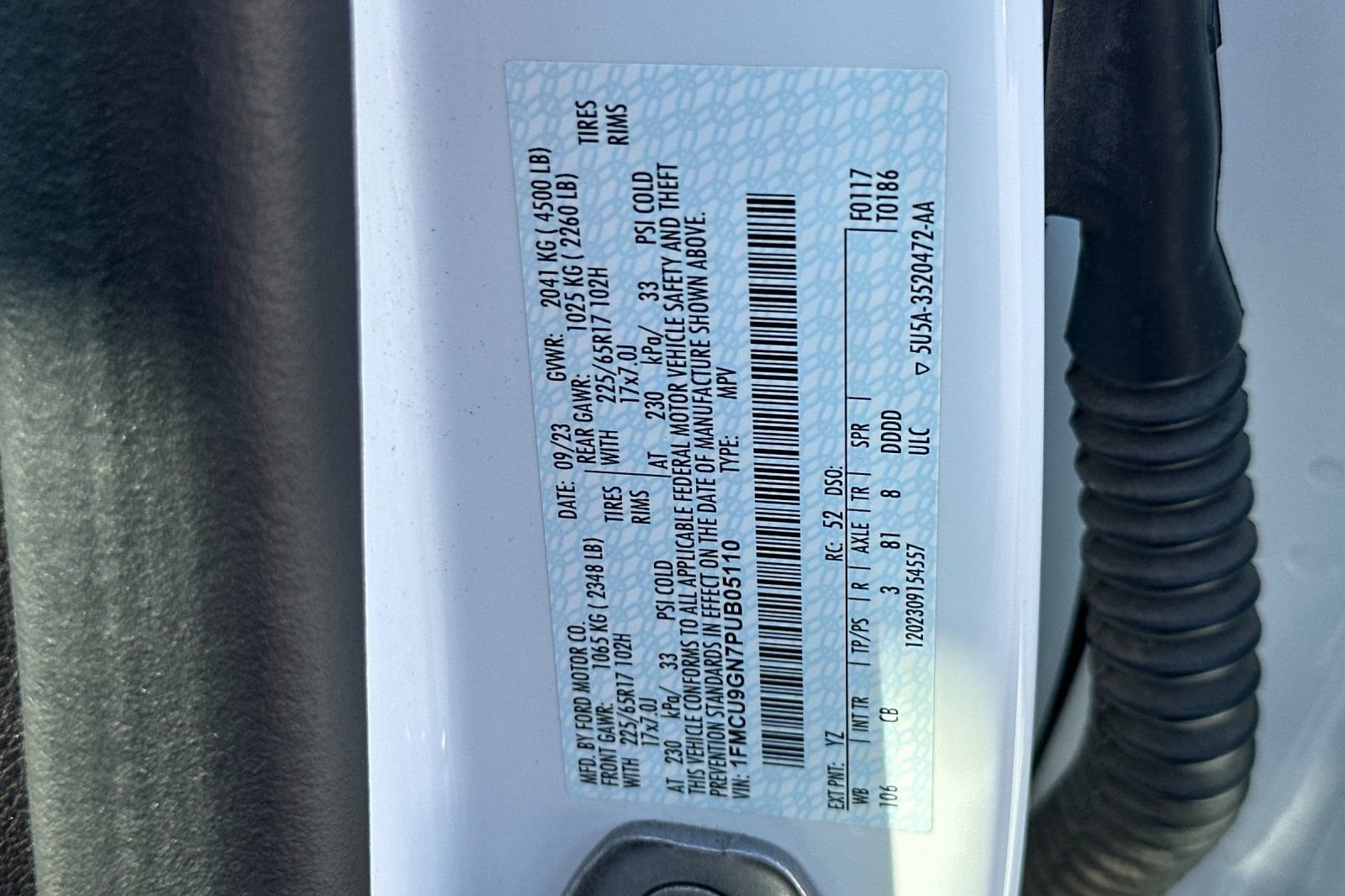 Certified 2023 Ford Escape Active AWD/4WD image 30