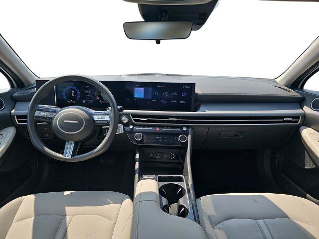 Used 2025 Hyundai Sonata SEL FWD image 9