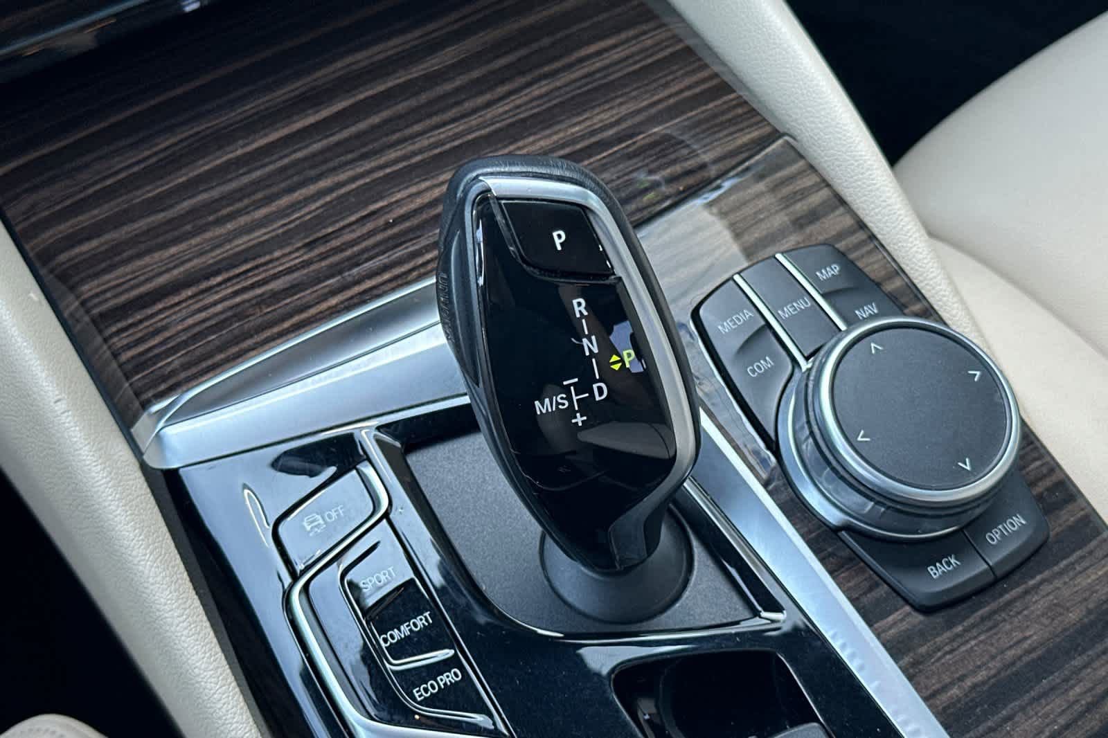 Used 2020 BMW 530i 530i w/ Convenience Package image 23