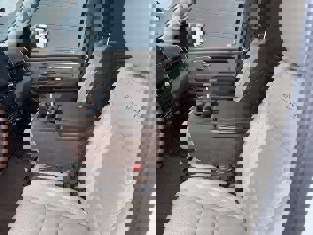 Used 2022 RAM 1500 Laramie image 31