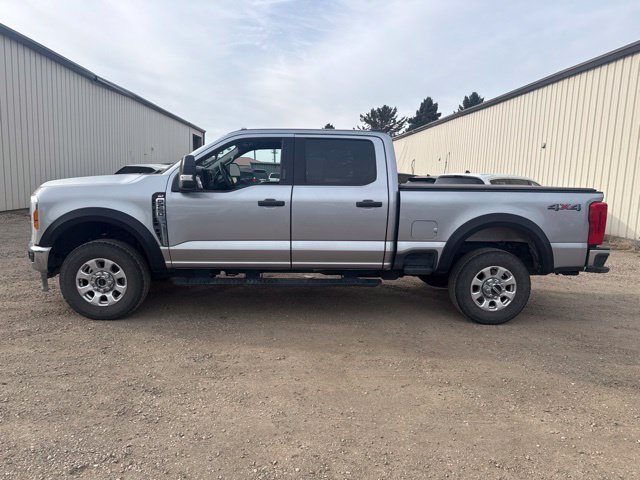 Certified 2023 Ford F250 XLT AWD/4WD image 7