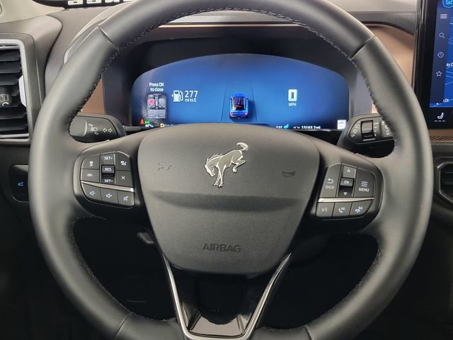 Certified 2025 Ford Bronco Sport Outer Banks w/ Outer Banks Tech Package+ AWD/4WD image 25