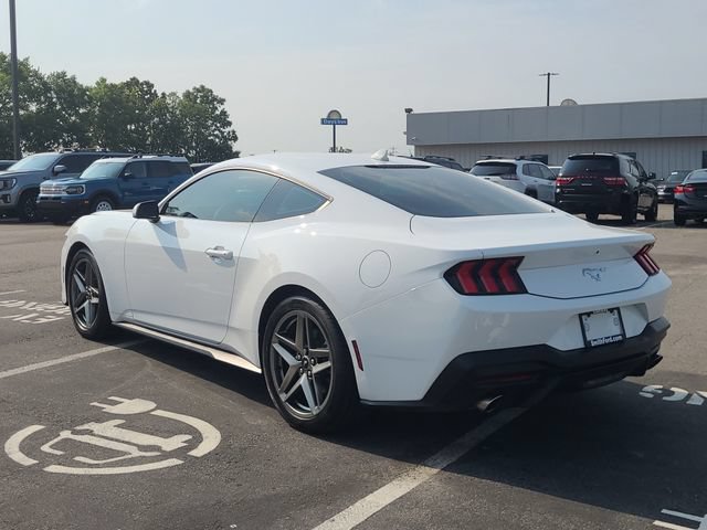 Certified 2025 Ford Mustang Coupe RWD image 7