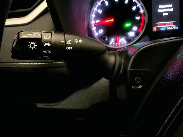 Used 2020 Toyota RAV4 XLE w/ Convenience Package AWD/4WD image 30