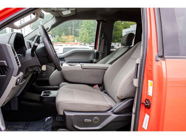Certified 2017 Ford F250 XLT w/ XLT Premium Package AWD/4WD image 18