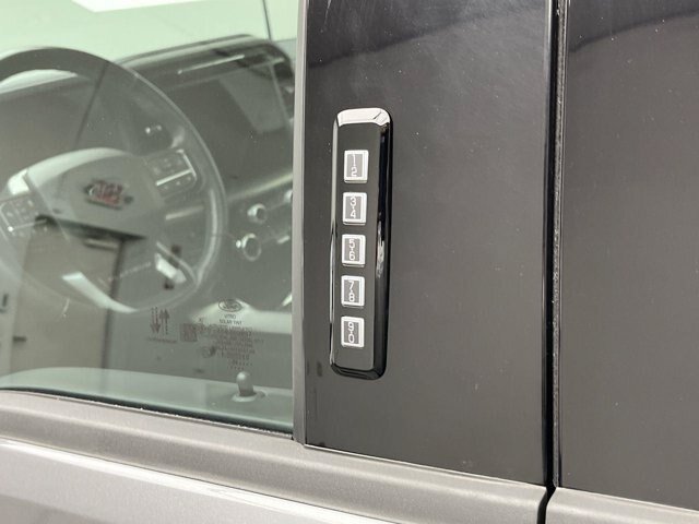 Certified 2024 Ford F150 Platinum w/ Equipment Group 702A High AWD/4WD image 9