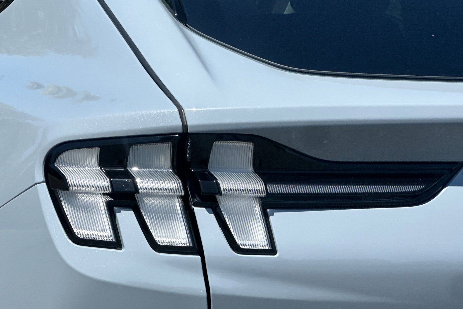 Certified 2025 Ford Mustang Mach-E Premium RWD image 47