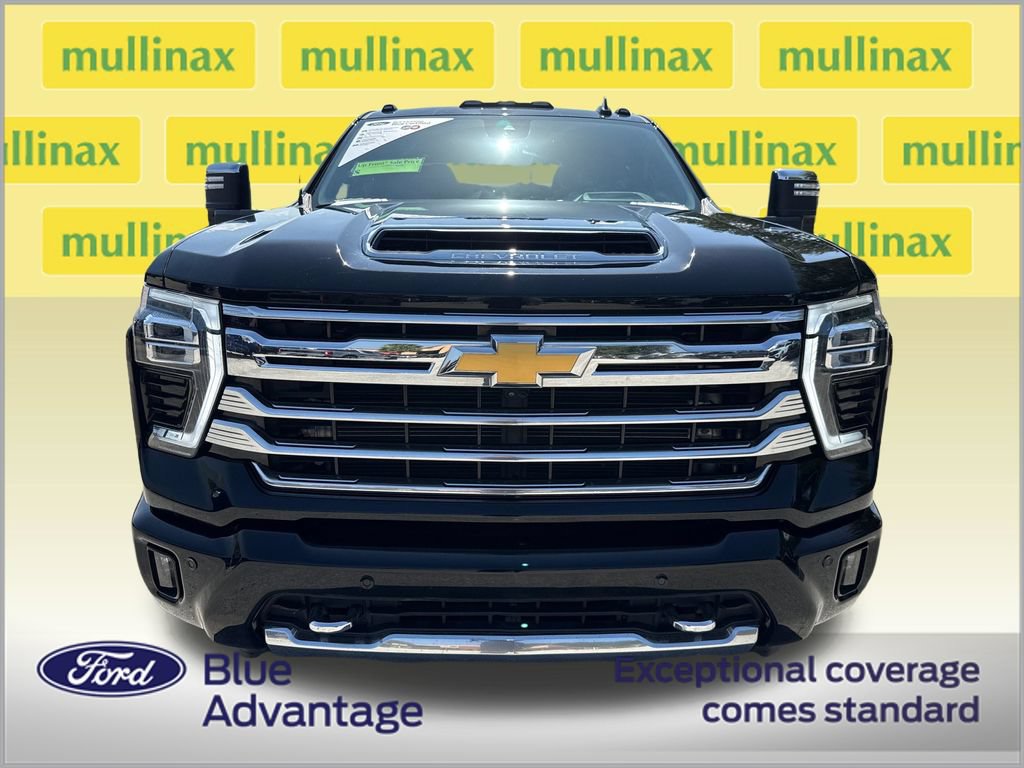 Used 2024 Chevrolet Silverado 2500 High Country w/ Technology Package AWD/4WD image 12