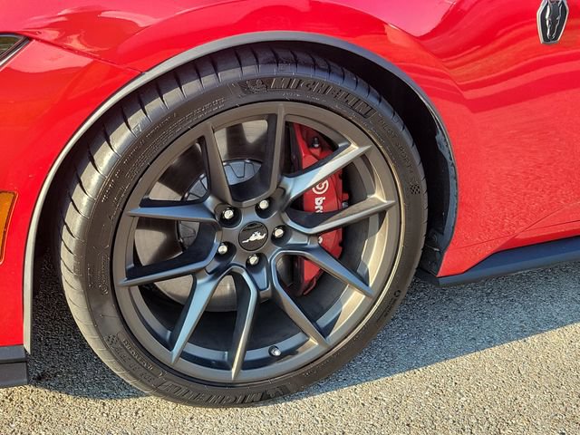 Certified 2025 Ford Mustang Dark Horse w/ Dark Horse Handlin Package RWD image 9