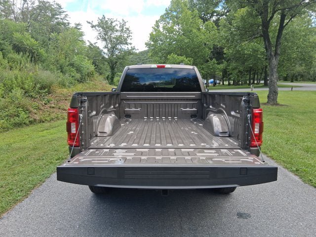 Certified 2022 Ford F150 XLT w/ Trailer Tow Package AWD/4WD image 7