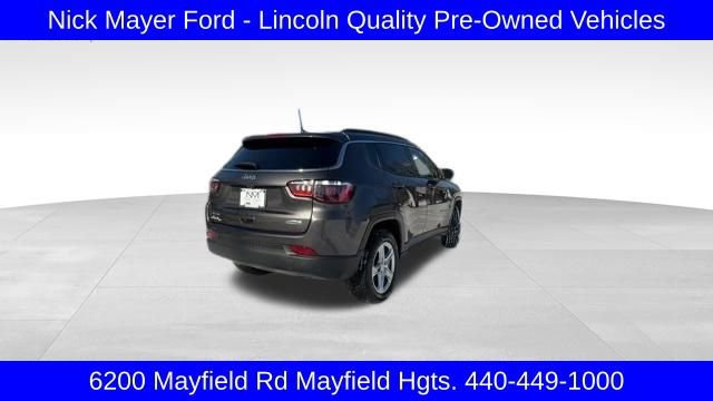 Used 2024 Jeep Compass Latitude w/ Convenience Group image 11