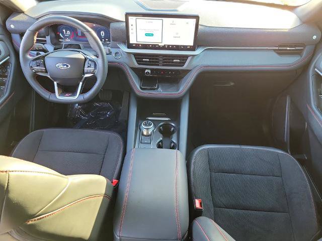 Certified 2025 Ford Explorer ST image 17