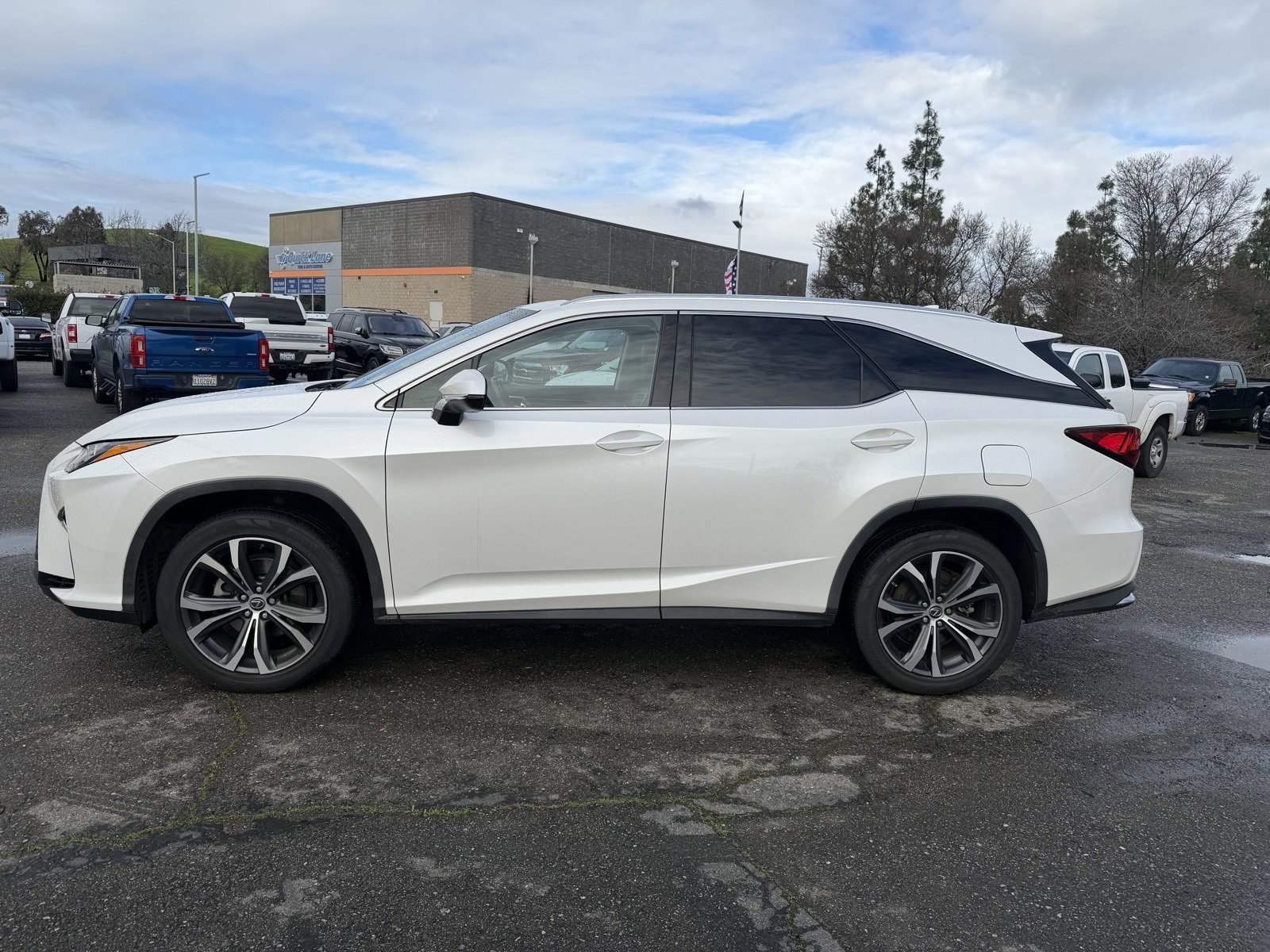 Used 2019 Lexus RX 350L AWD image 2