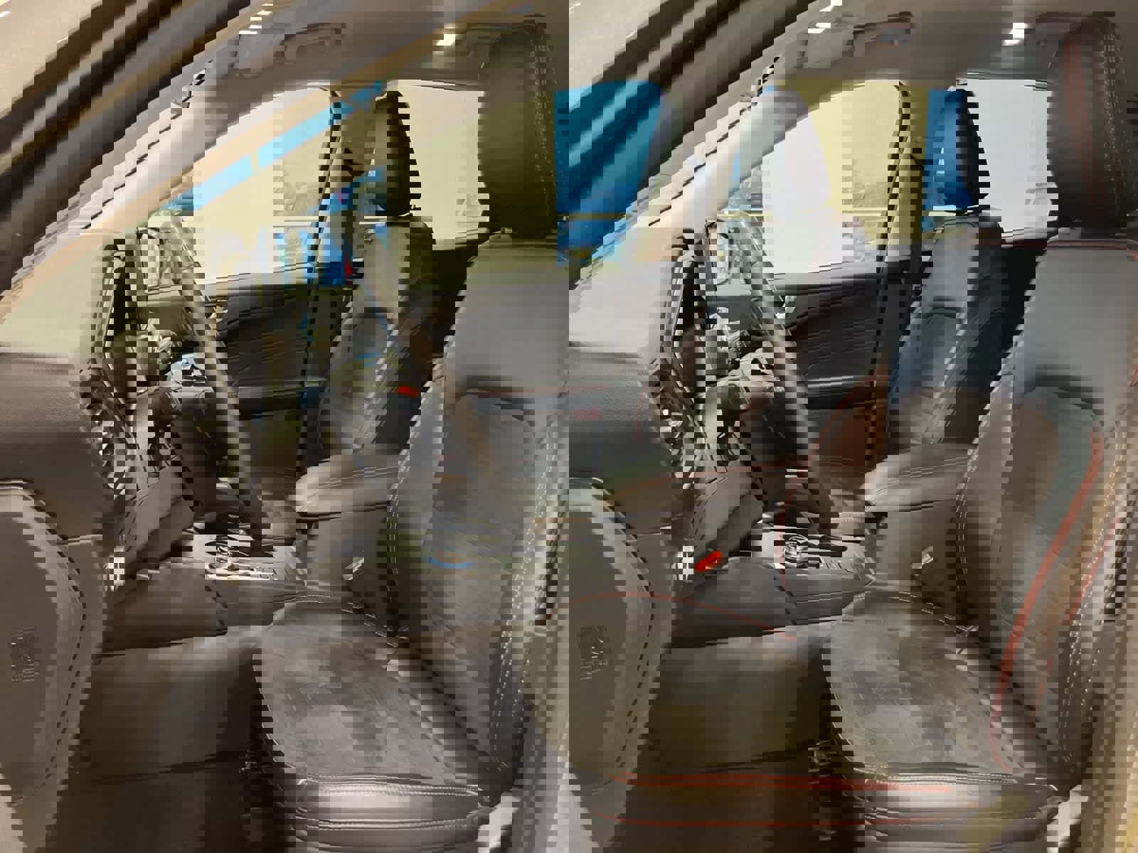 Certified 2021 Ford Escape SEL w/ SEL Stealth AWD Package image 11