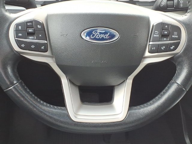 Certified 2023 Ford Explorer XLT w/ Equipment Group 202A AWD/4WD image 6