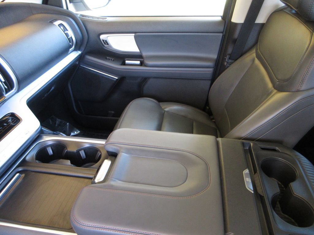 Certified 2025 Ford Expedition Max Active RWD image 19