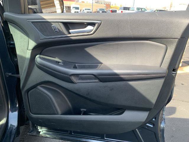 Certified 2023 Ford Edge SE w/ Black Appearance Package AWD/4WD image 18