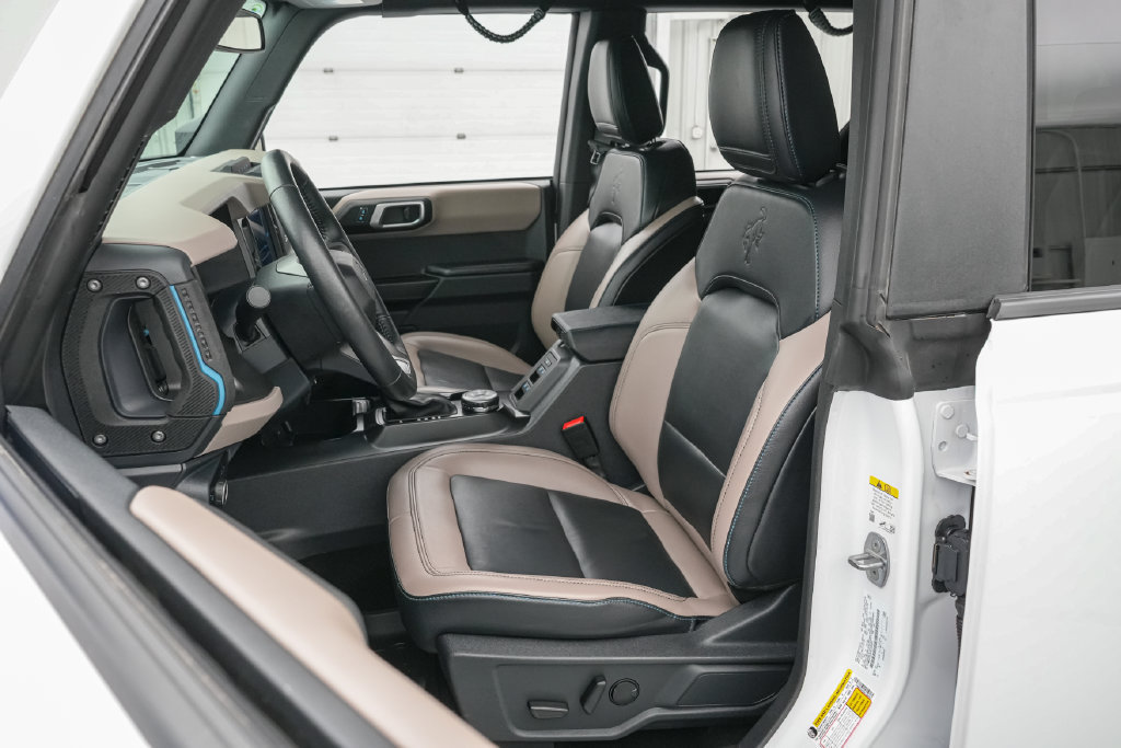 Certified 2024 Ford Bronco Wildtrak AWD/4WD image 13