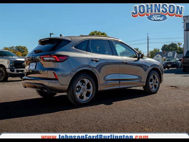 Certified 2024 Ford Escape ST-Line w/ Tech Pack #1 AWD/4WD image 25