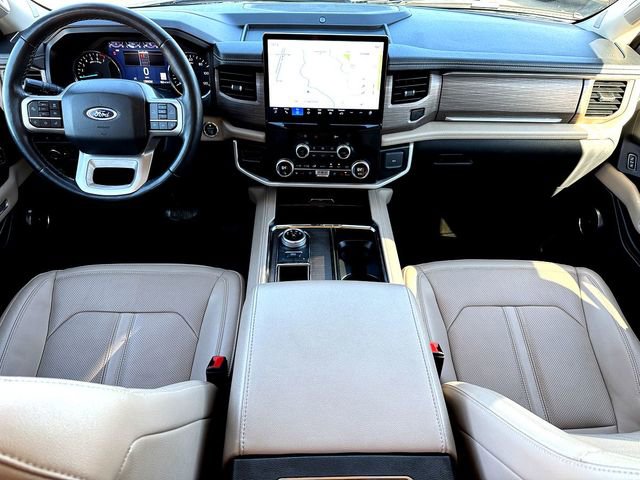 Certified 2024 Ford Expedition Limited image 25