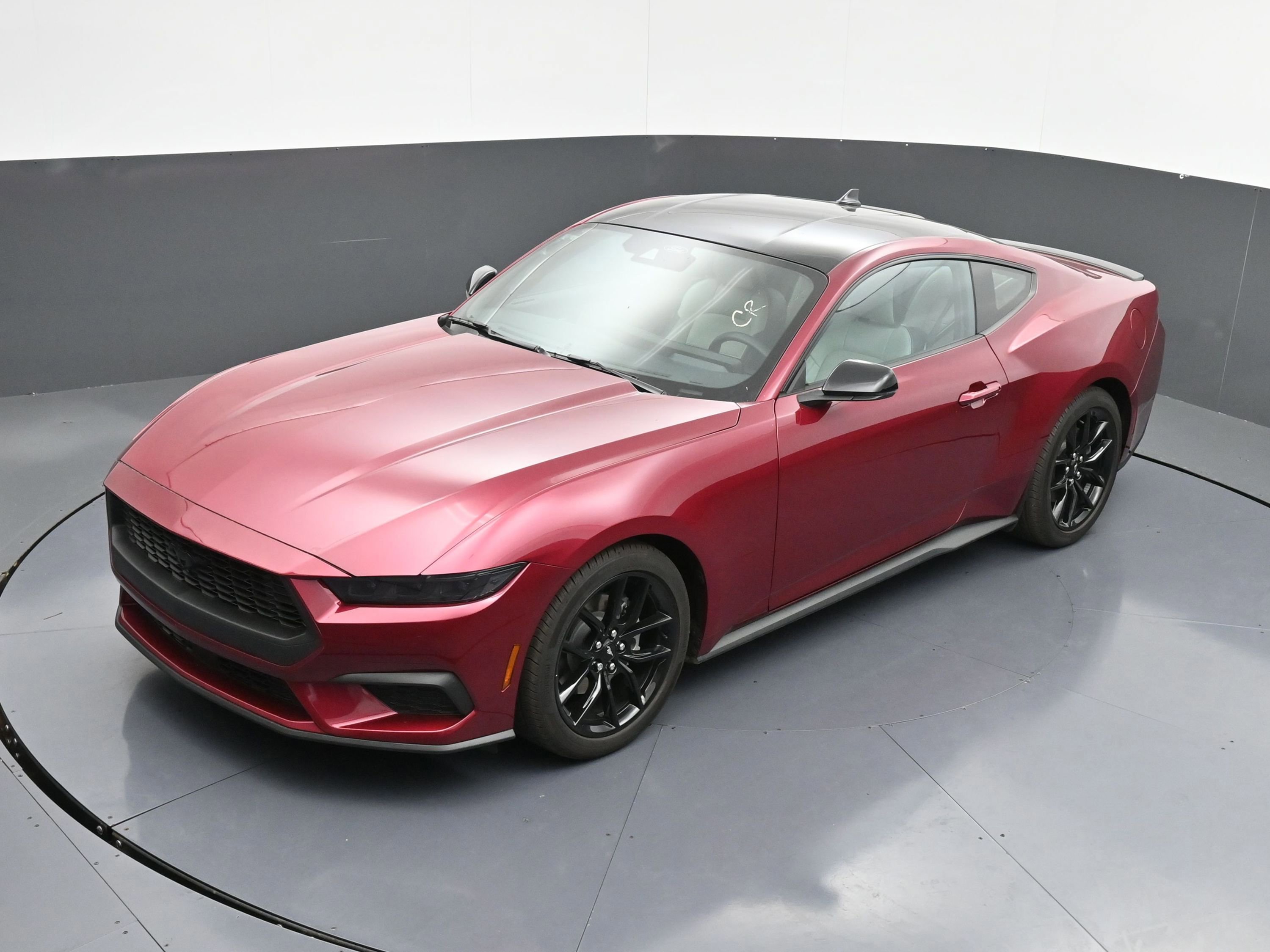 Certified 2025 Ford Mustang Premium image 4