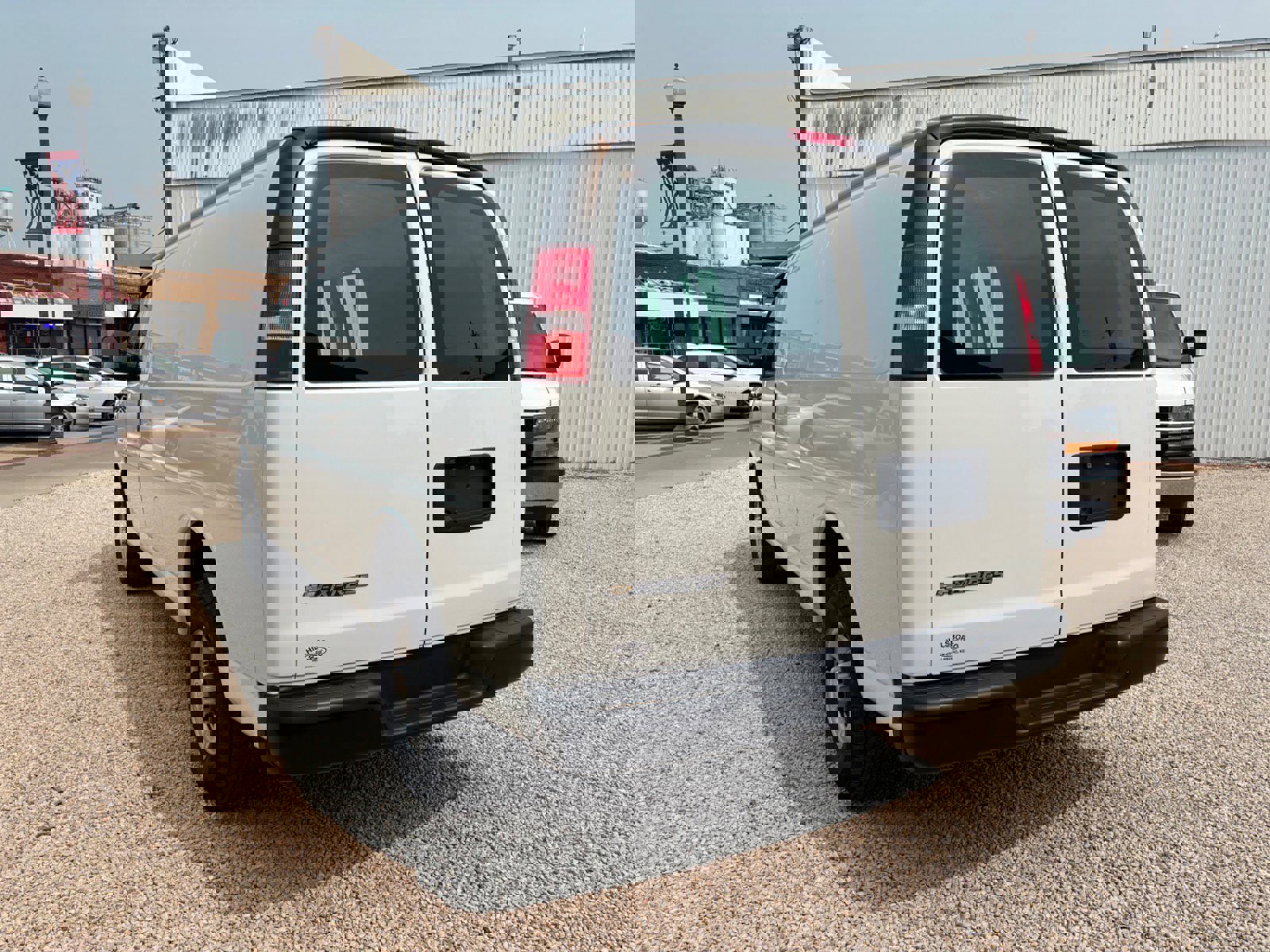 Used 2019 Chevrolet Express 3500 w/ Driver Convenience Package image 3