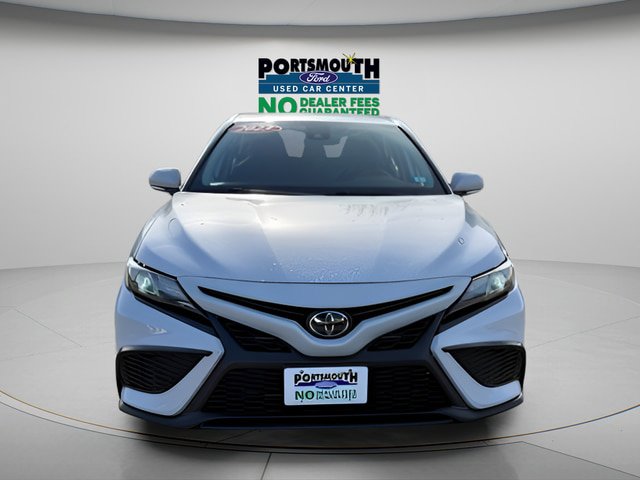 Used 2023 Toyota Camry SE FWD image 8