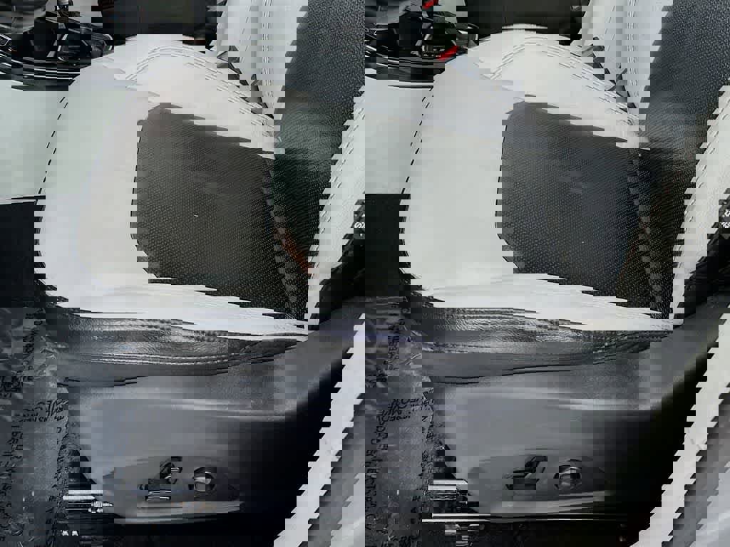 Used 2021 Jeep Compass Limited image 30