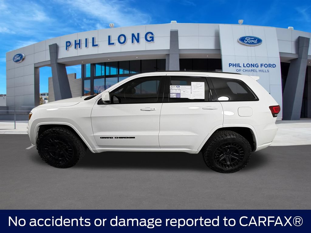 Used 2018 Jeep Grand Cherokee Altitude AWD/4WD image 2