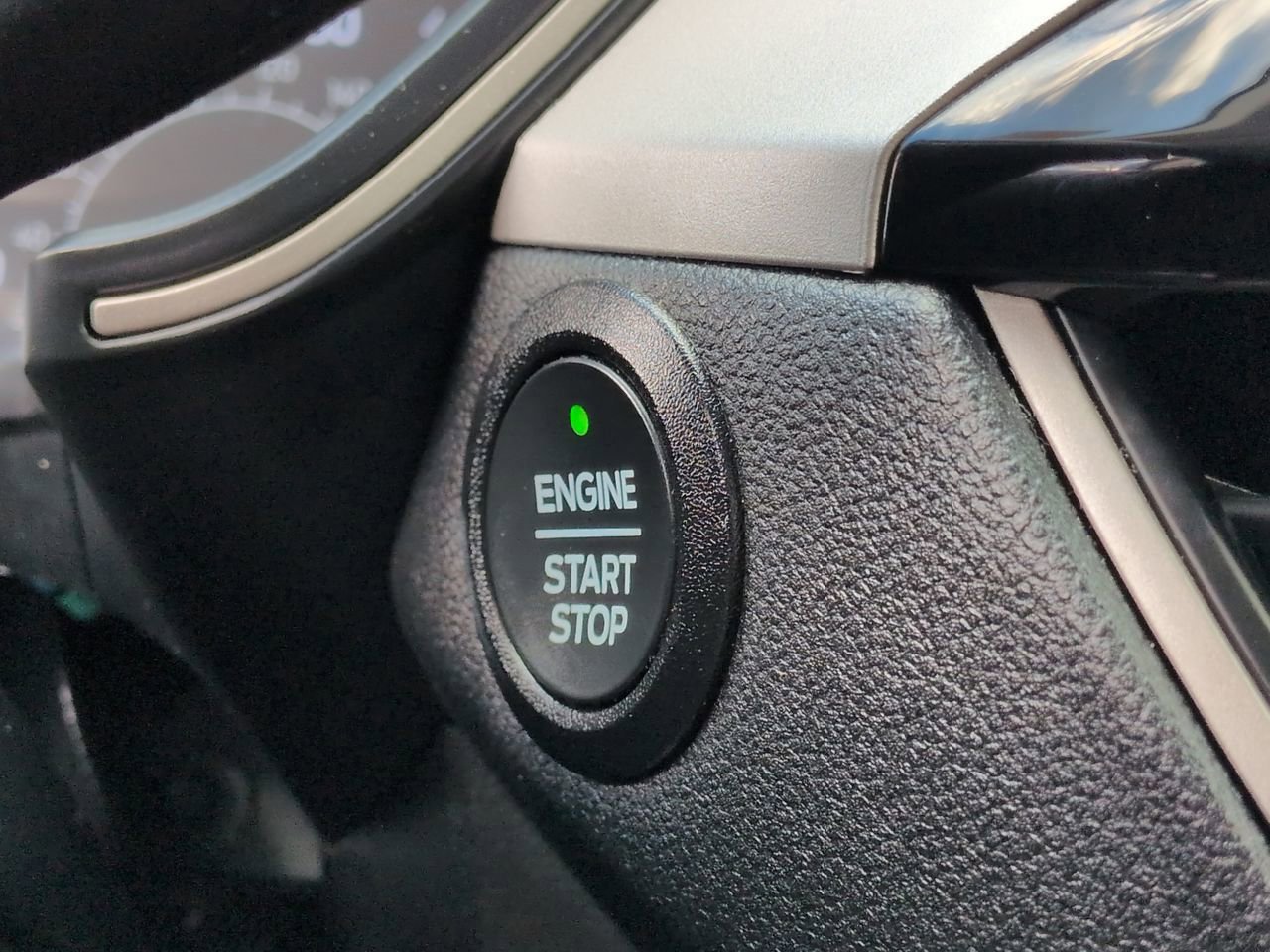 Certified 2022 Ford Escape SE w/ Convenience Package image 26