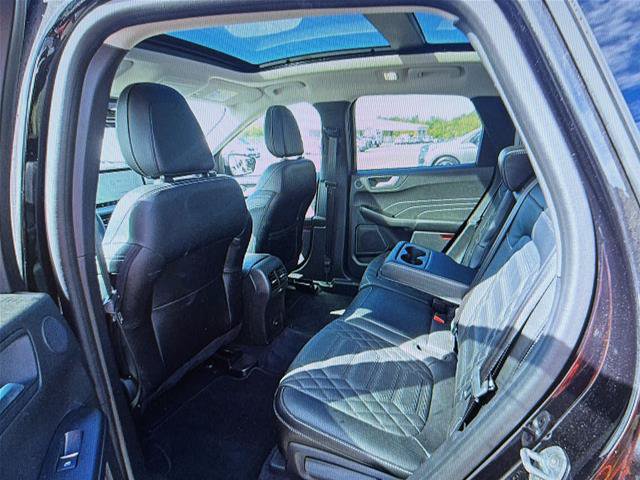 Certified 2023 Ford Escape SE w/ PHEV Premium Package FWD image 8