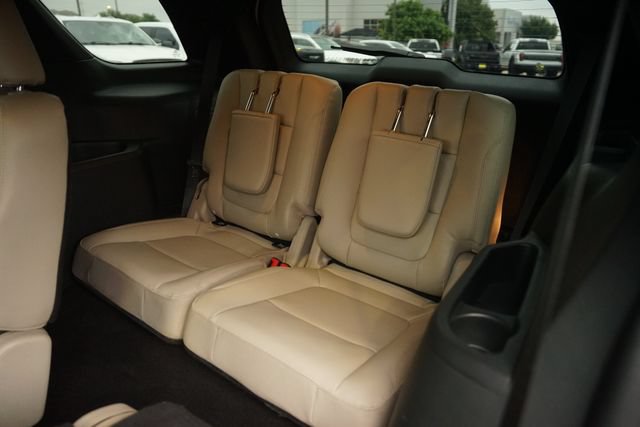 Certified 2018 Ford Explorer Limited AWD/4WD image 14