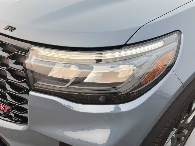 Certified 2025 Ford Explorer ST w/ Sun And Sound Package AWD/4WD image 33